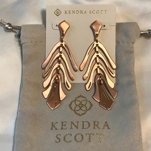 Kendra Scott Luca Statement Earrings in Rose Gold